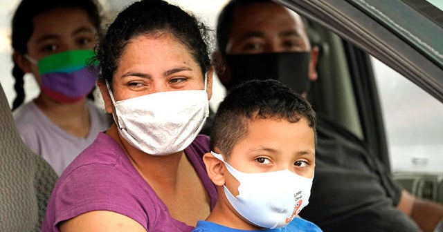 Pandemia: Latinos in Crisis Pandemia: Latinos in Crisis